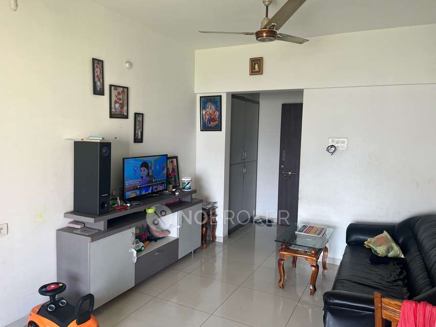 2 BHK Flat In Kolte Patil Umang Pride for Rent  In Umang Pride