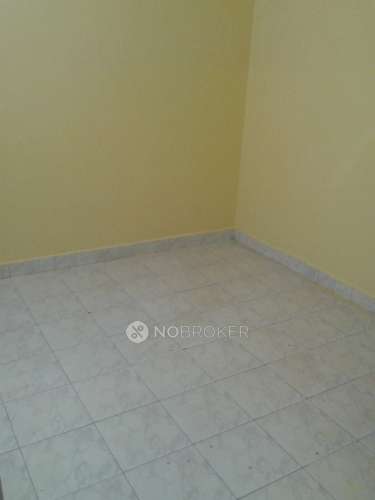 2 BHK Flat In Vineetha Apartment For Sale  In Ponniamman Medu