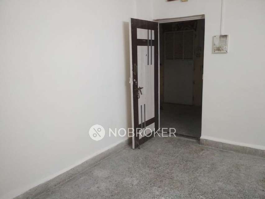 1 BHK Flat In Mayuresh Apartment For Sale  In Warje 