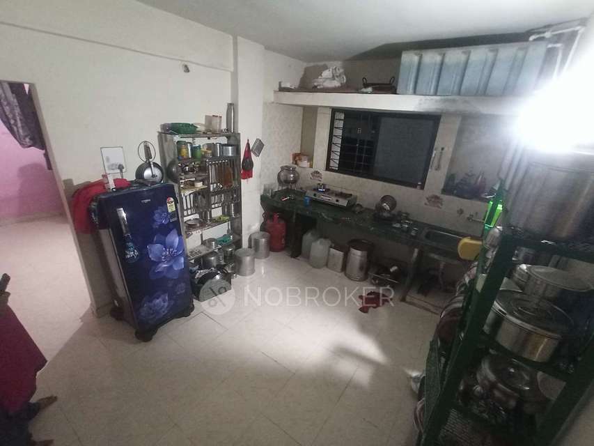 2 BHK Flat In Srinath Palace For Sale  In Manjri Bk 