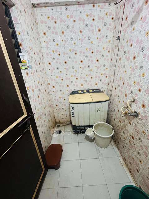 Shared Room for Male In 1 BHK  In Shri Swami Samarth In Kothrud