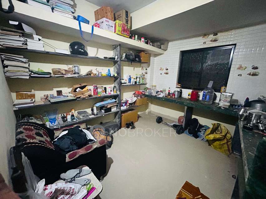 Shared Room for Male In 1 BHK  In Shri Swami Samarth In Kothrud