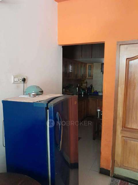 2 BHK Flat In Karthik Villas For Sale  In Mylapore