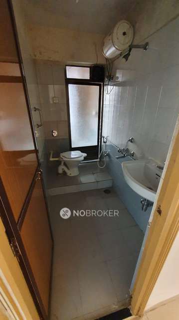 2 BHK Flat In Sagar City, Andheri West For Sale  In Andheri West