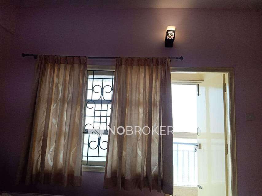 3 BHK Flat In Sri Charitha Gardens For Sale  In Marathahalli