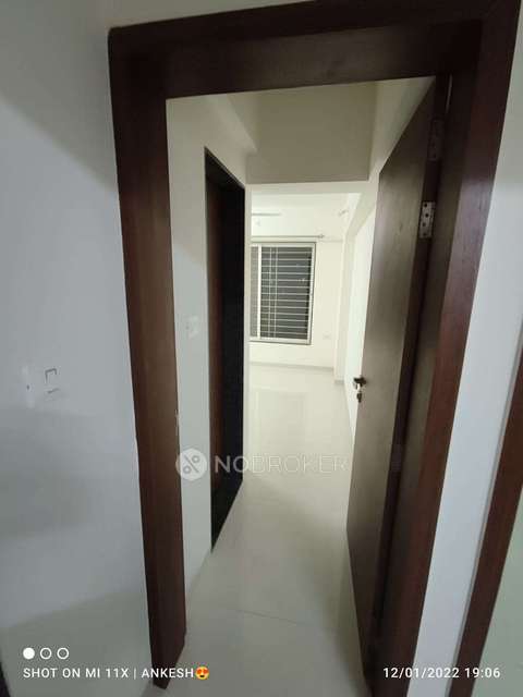 2 BHK Flat In Paradigm Shree Sneh For Sale  In Aundh
