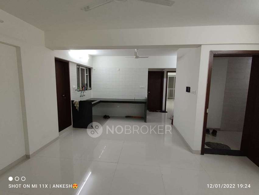 2 BHK Flat In Paradigm Shree Sneh For Sale  In Aundh
