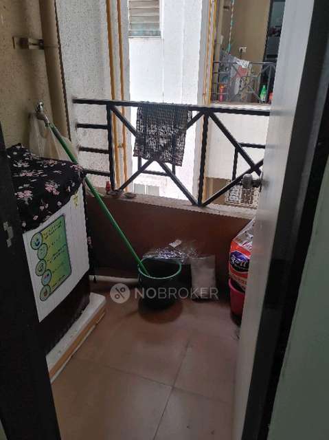 1 BHK Flat In The Royal Miraj for Rent  In The Royal Mirage