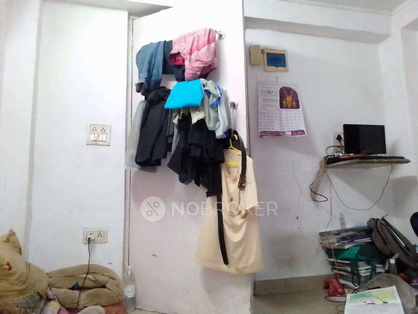 1 BHK Flat In Sea Bird Building  For Sale  In Versova, Andheri West