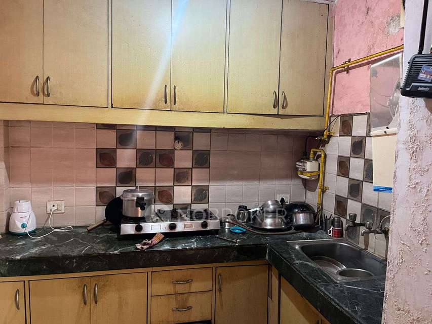 2 BHK Flat In Rwa Jalvayu Vihar For Sale  In Noida