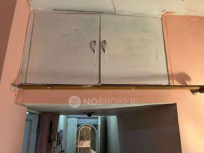 2 BHK Flat In Rwa Jalvayu Vihar For Sale  In Noida