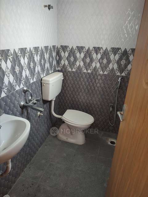 2 BHK Flat In Sudhir Orchid For Sale  In Sholinganallur