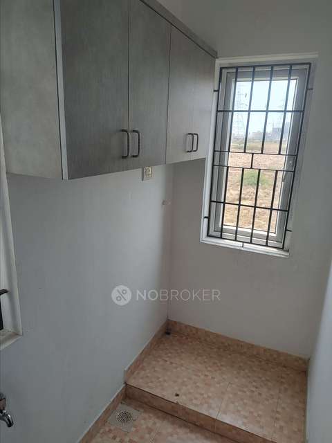 2 BHK Flat In Sudhir Orchid For Sale  In Sholinganallur