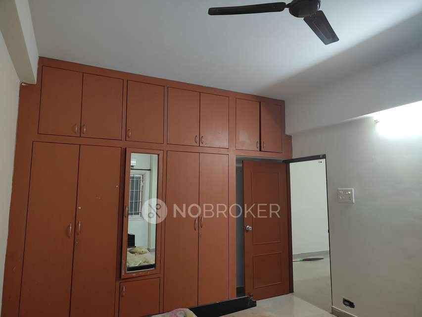 2 BHK Flat In Silicion Ridge  For Sale  In Attapur