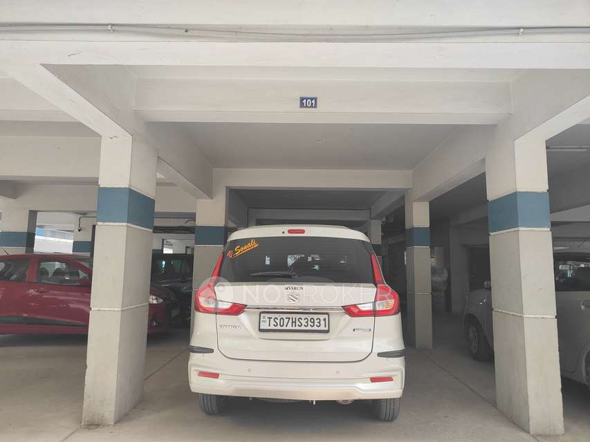 2 BHK Flat In Silicion Ridge  For Sale  In Attapur