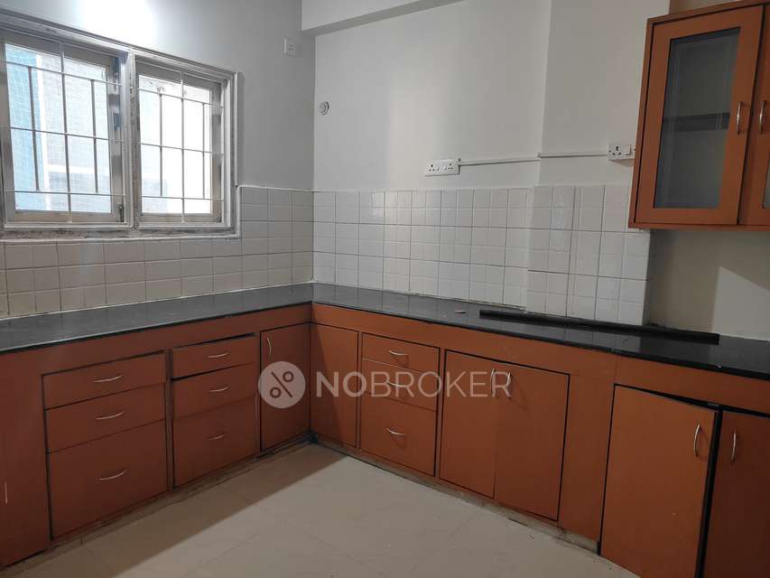 2 BHK Flat In Silicion Ridge  For Sale  In Attapur