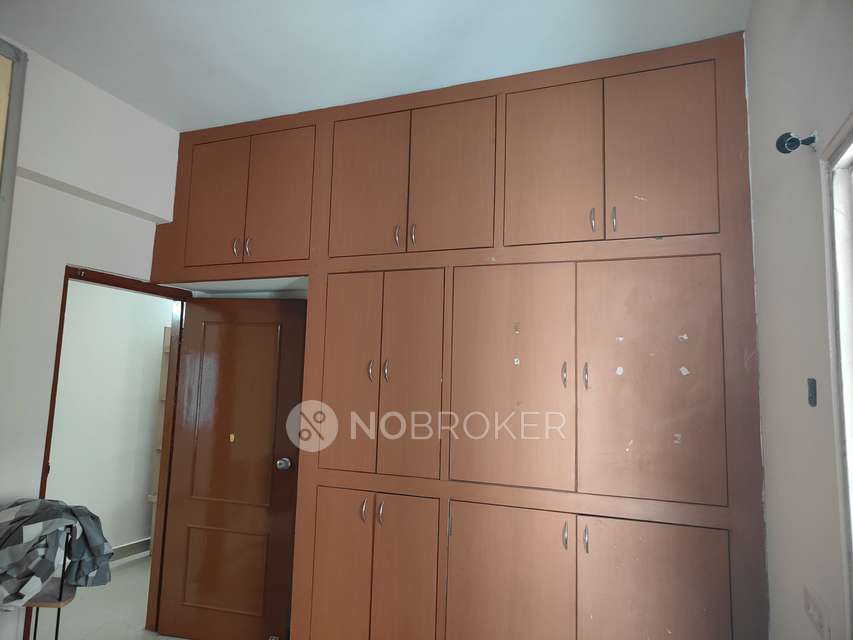 2 BHK Flat In Silicion Ridge  For Sale  In Attapur