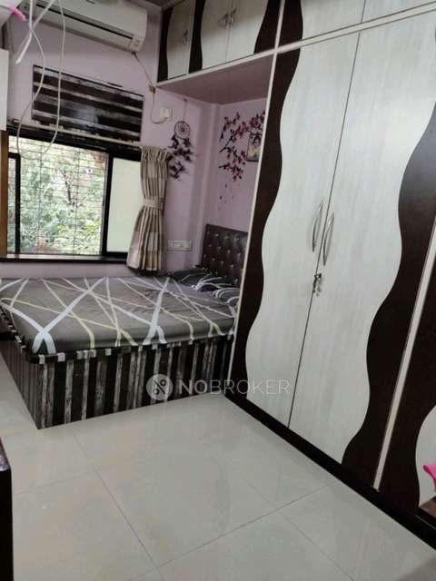1 BHK Flat In Hem Resha Chs For Sale  In Mulund West