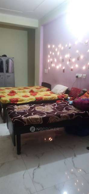 PG for Boys in Sector 45