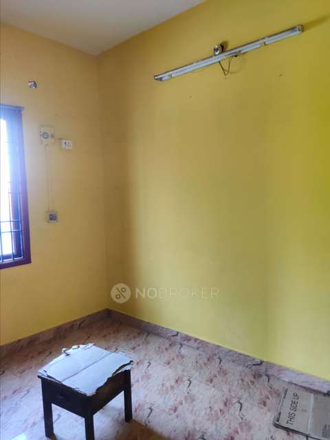 2 BHK Flat In Shakti Vignesh Apartments For Sale  In Korattur