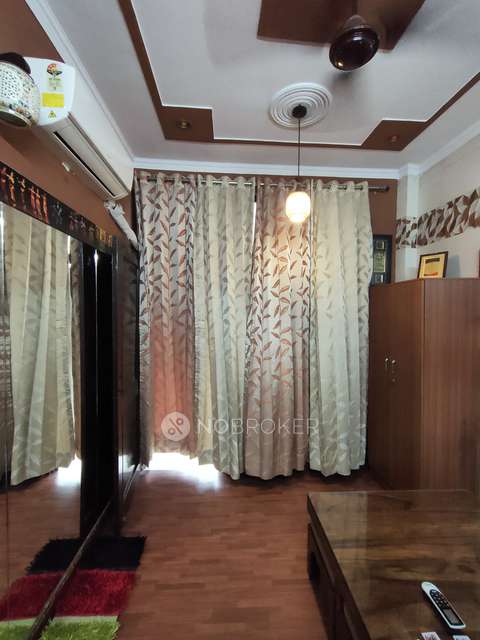 3 BHK Flat For Sale  In Rohini
