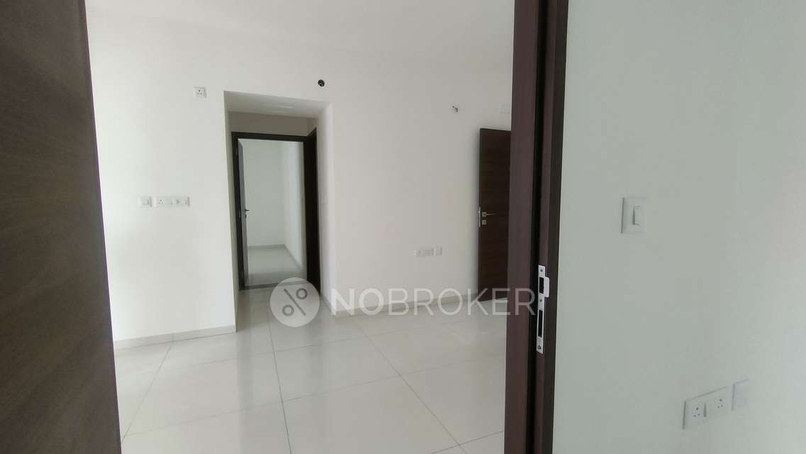 2 BHK Flat In Casagrand Tudor, Mogappair For Sale  In Mogappair