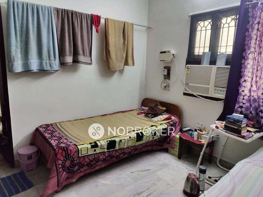 Shared Room for Male In 2 BHK  In Subhiksa In Thiruvanmiyur