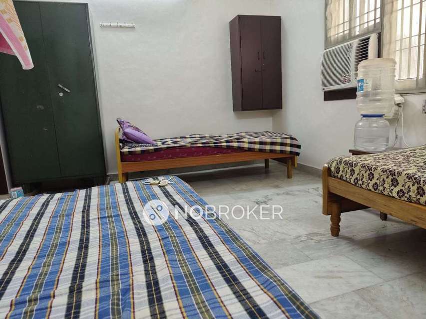 Shared Room for Male In 2 BHK  In Subhiksa In Thiruvanmiyur