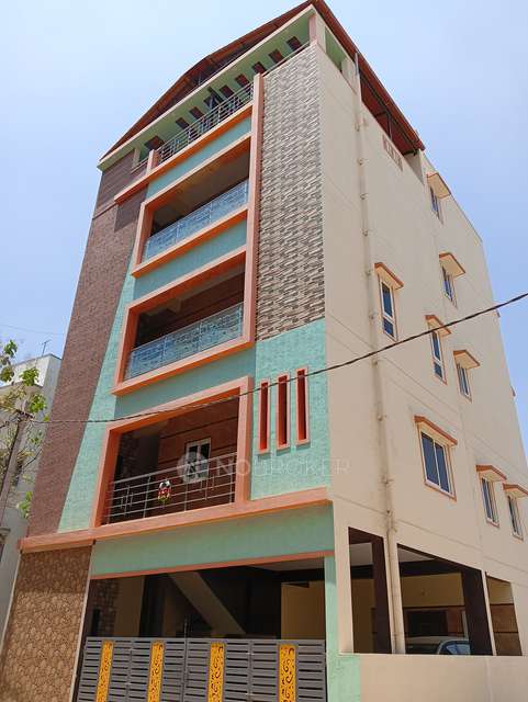 4+ BHK Flat For Sale  In Kodigehalli