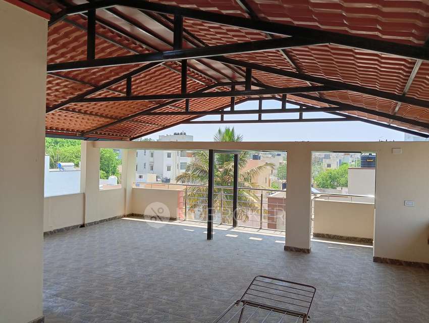 4+ BHK Flat For Sale  In Kodigehalli