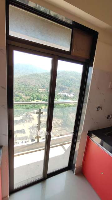 2 BHK Flat In Km Horizon Flora For Sale  In Thane West