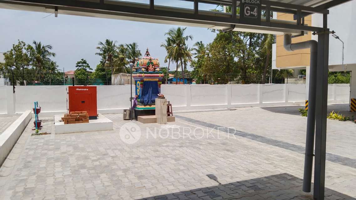 2 BHK Flat In Anry For Sale  In Porur