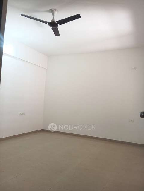 3 BHK Flat In Kumar Urban Kul Ecoloch For Sale  In Mahalunge