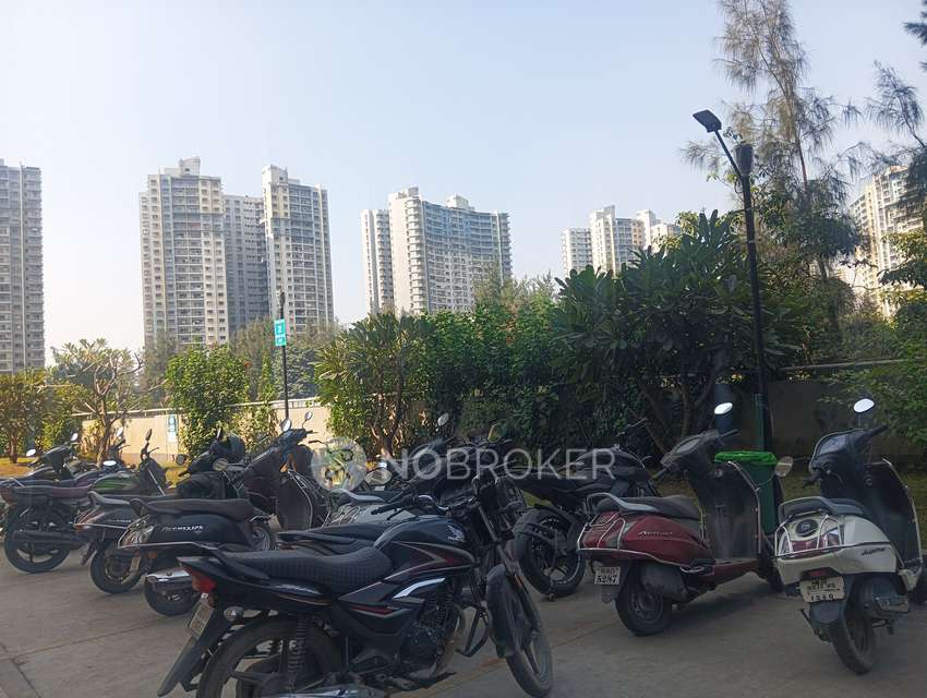 3 BHK Flat In Kumar Urban Kul Ecoloch For Sale  In Mahalunge