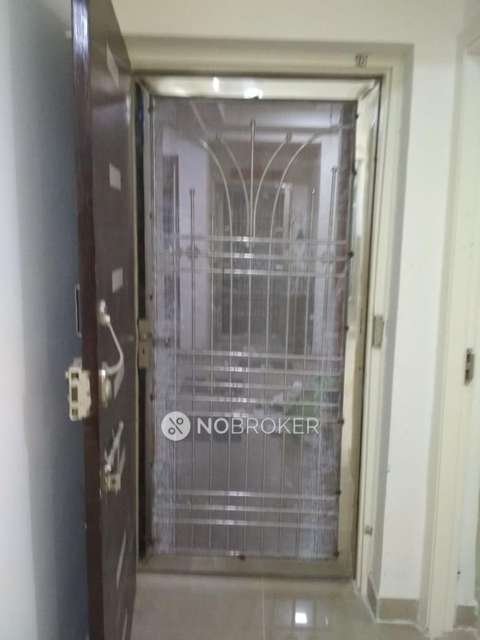 2 BHK Flat In Gaur City 2 For Sale  In Noida Extention