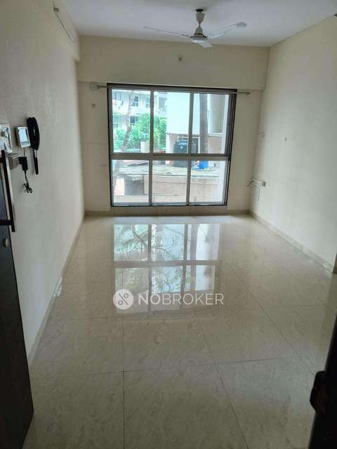 2 BHK Flat In Veena Senterio For Sale  In  Chembur