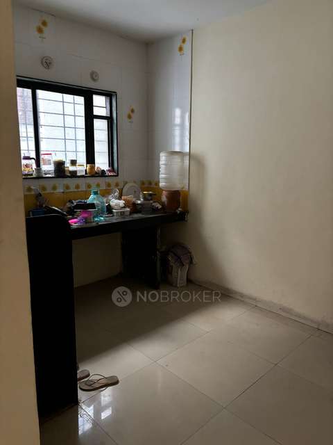 1 BHK Flat In Vighnahrata Building for Rent  In Bavdhan