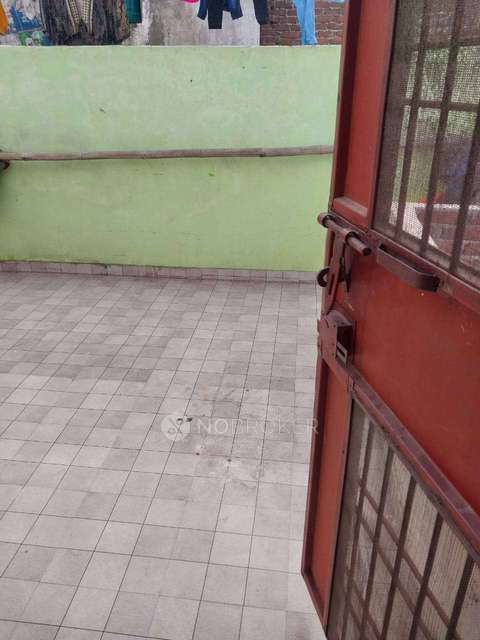 1 BHK House For Sale  In Vinod Nagar East