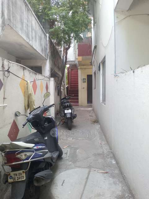 4+ BHK House For Sale  In Kodambakkam