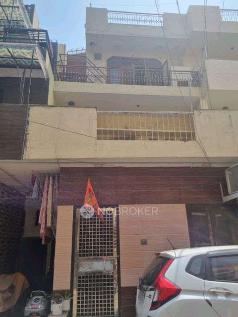 2 BHK Flat In Janakpuri A5b for Rent  In A5b, Lal Sain Mandir Marg, Block A 5b, Possangipur, Janakpuri, Delhi, 110058, India