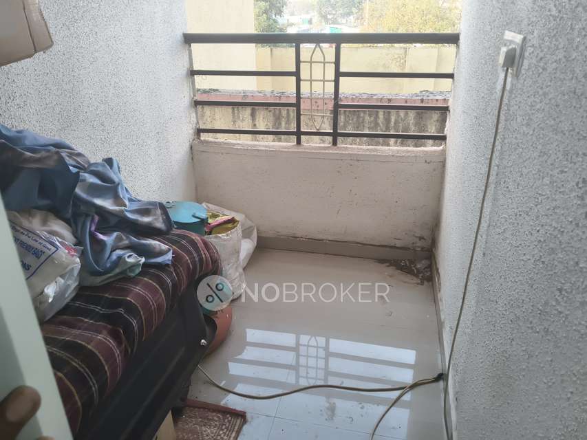 1 BHK House for Rent  In Greenland Residency