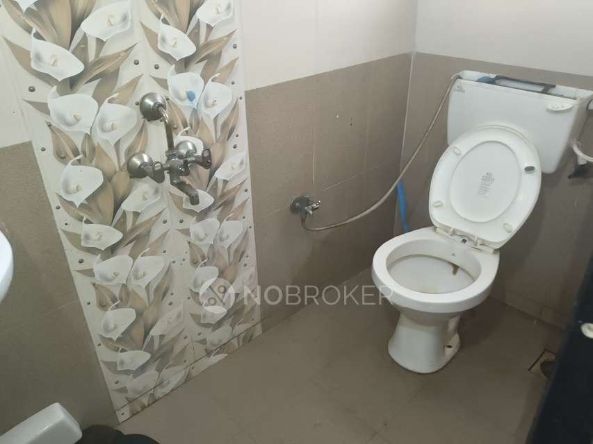 1 BHK House for Rent  In Greenland Residency