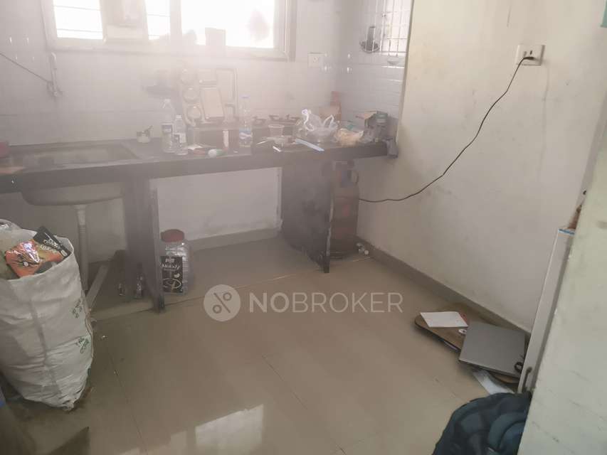 1 BHK House for Rent  In Greenland Residency