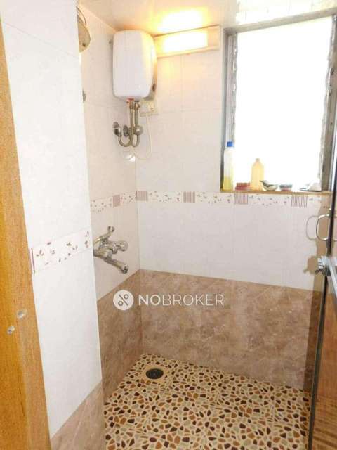 1 BHK Flat In Shivneri Chs For Sale  In Ghatkopar West