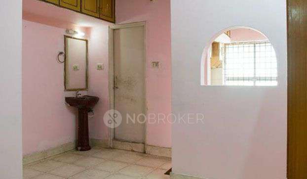 2 BHK Flat In Vijai Mansion For Sale  In Pai Layout