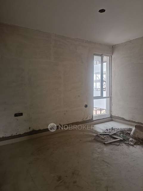 4 BHK Flat In Sare Homes Crescent Parc Petioles For Sale  In  Sector 92