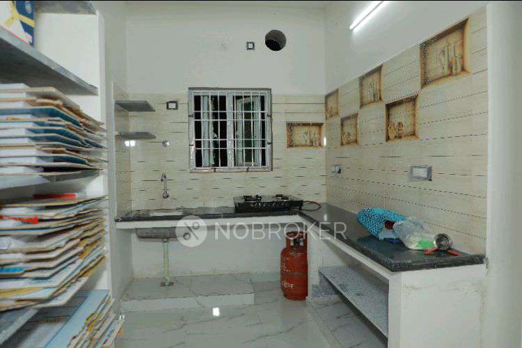 2 BHK House for Lease  In Korattur
