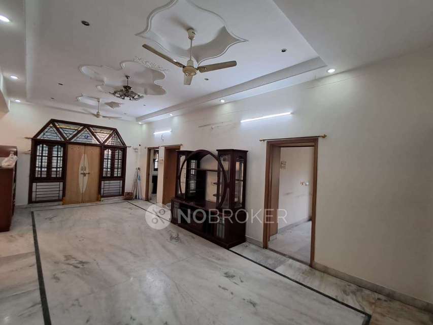 3 BHK Flat In Raghavendra Grand Residency for Rent  In Srinagar Colony