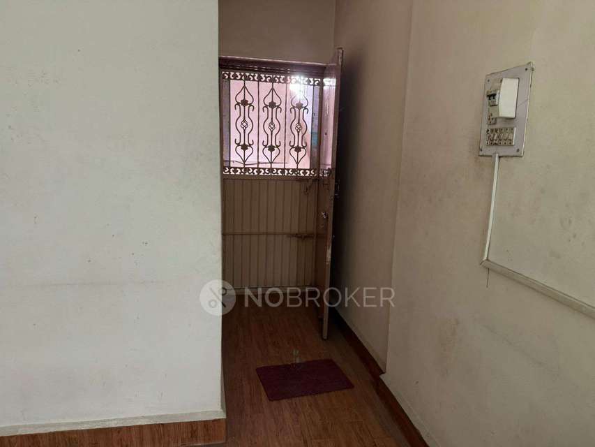 1 BHK Flat In Bhosale Garden Hadapsar Gaon for Rent  In Bhosale Garden Road