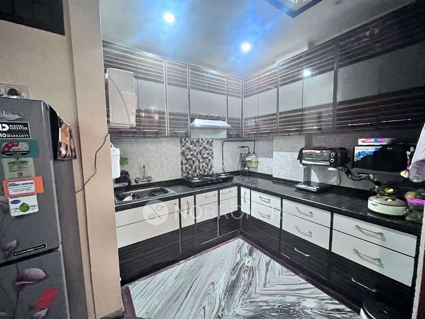 3 BHK Flat For Sale  In Mahavir Enclave I South